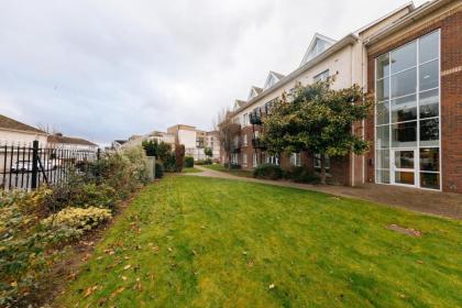 Inviting 1BD Flat - 21 Mins from Dublin Airport! - image 15